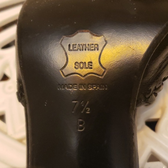 Charles David by Natalie M Women's Leather sole high heel SZ 7.5 - Picture 7 of 8